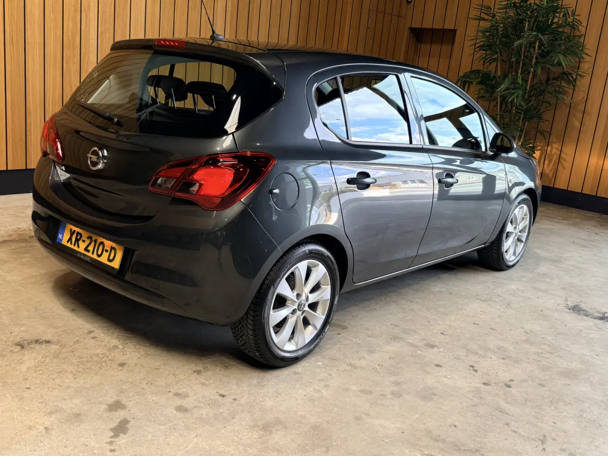 1.4 Favourite Airco. Cruise. Trekhaak. 78000 km met NAP