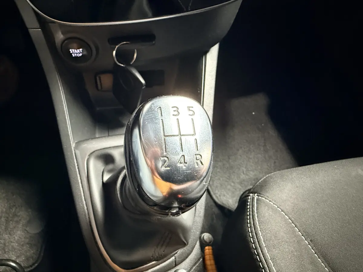 0.9 TCe Limited Cruise control. Navi. NAP