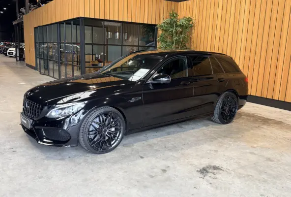 450 AMG 4MATIC /C43 AMGPano.Rondom zicht. Navi. 20 inch.