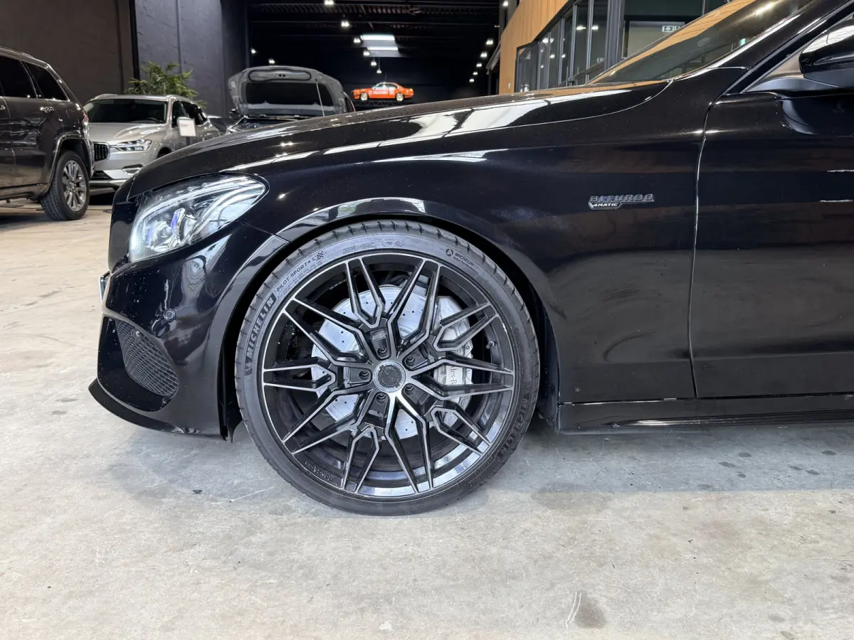 450 AMG 4MATIC /C43 AMGPano.Rondom zicht. Navi. 20 inch.