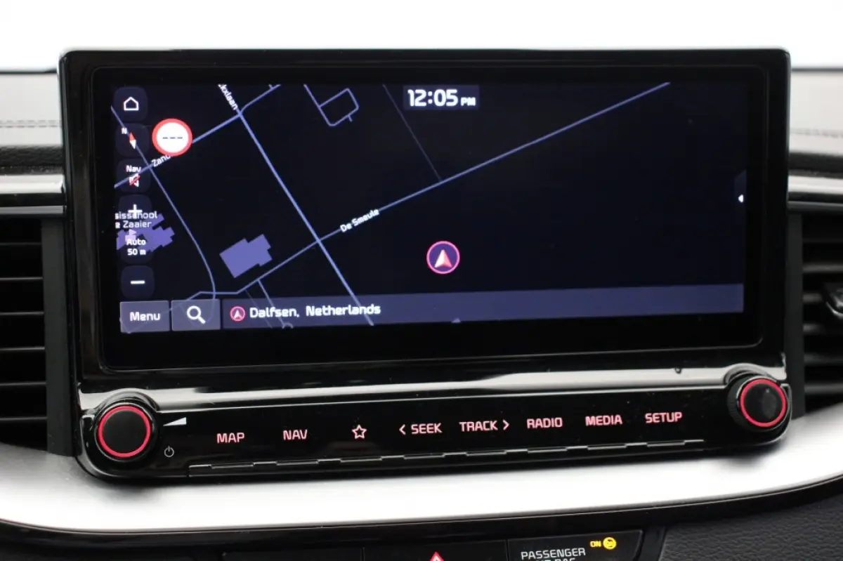 1.0 T-GDi DynamicPlusLine - Carplay, Camera, Cruise, Stoelverw. Blind Spot