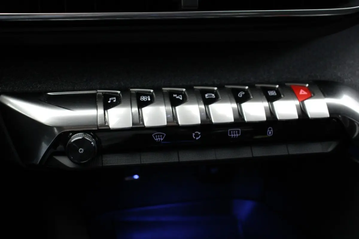 1.2 PureTech Allure 7 Persoons - Digitaal Cockpit, Carplay, Camera, Half Leer