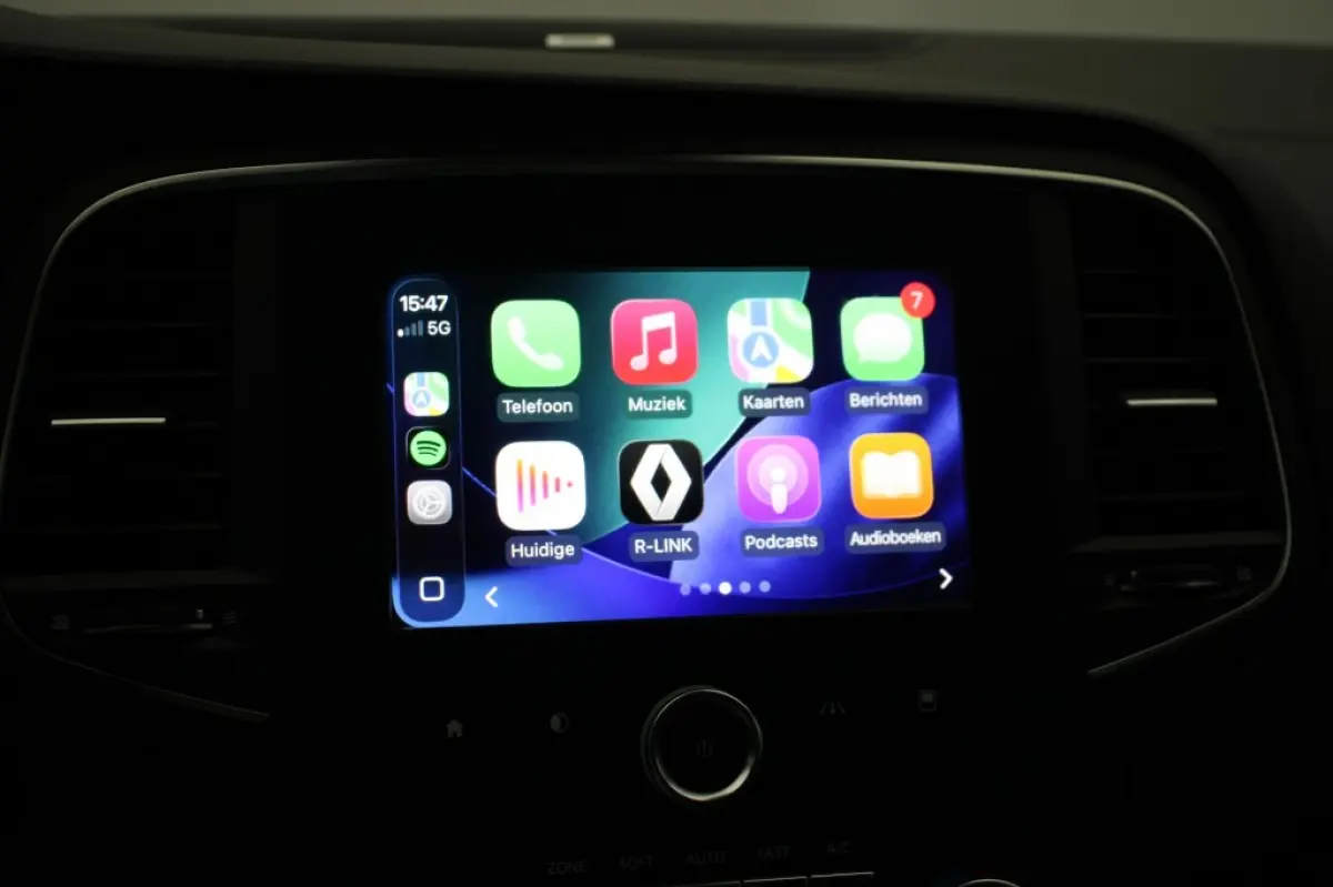 1.3 TCe Bose Automaat - Carplay, Navi, Cruise, Clima, Half Leer
