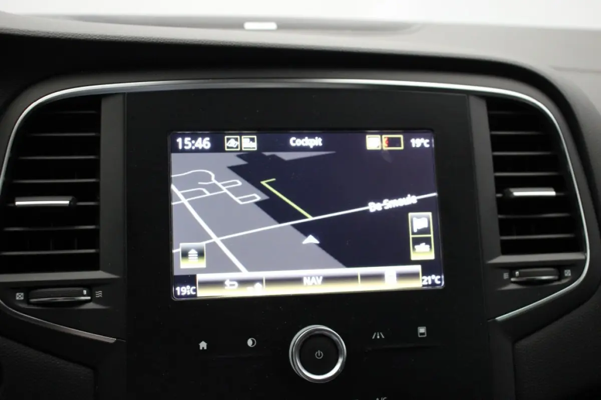 1.3 TCe Bose Automaat - Carplay, Navi, Cruise, Clima, Half Leer