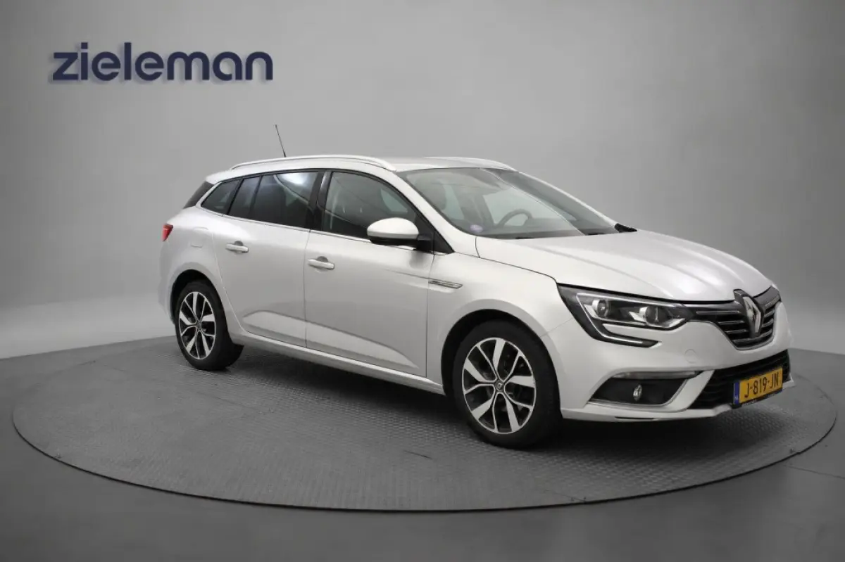 1.3 TCe Bose Automaat - Carplay, Navi, Cruise, Clima, Half Leer