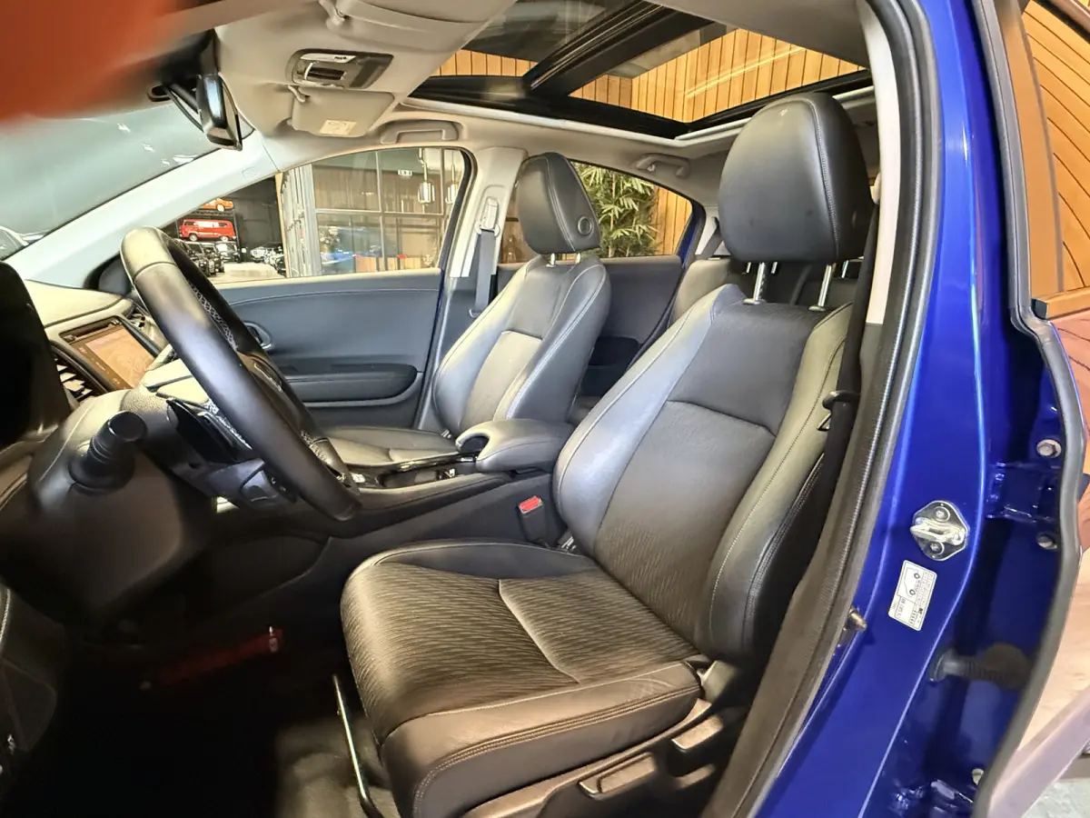 1.5 i-VTEC Executive Automaat. Pano. Camera. Nav. Trekhaak. Van eerste eigenaar met NAP.