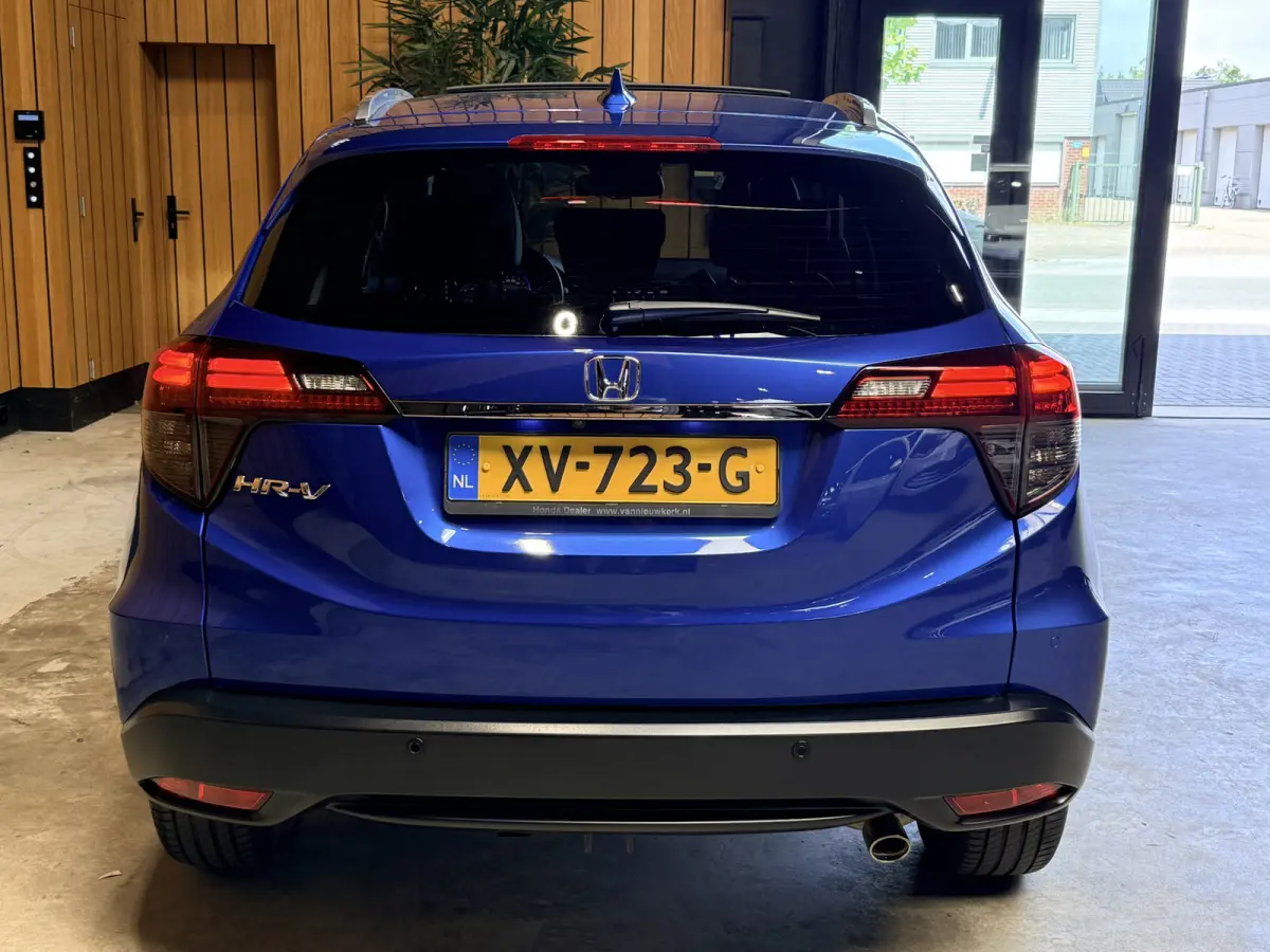 1.5 i-VTEC Executive Automaat. Pano. Camera. Nav. Trekhaak. Van eerste eigenaar met NAP.