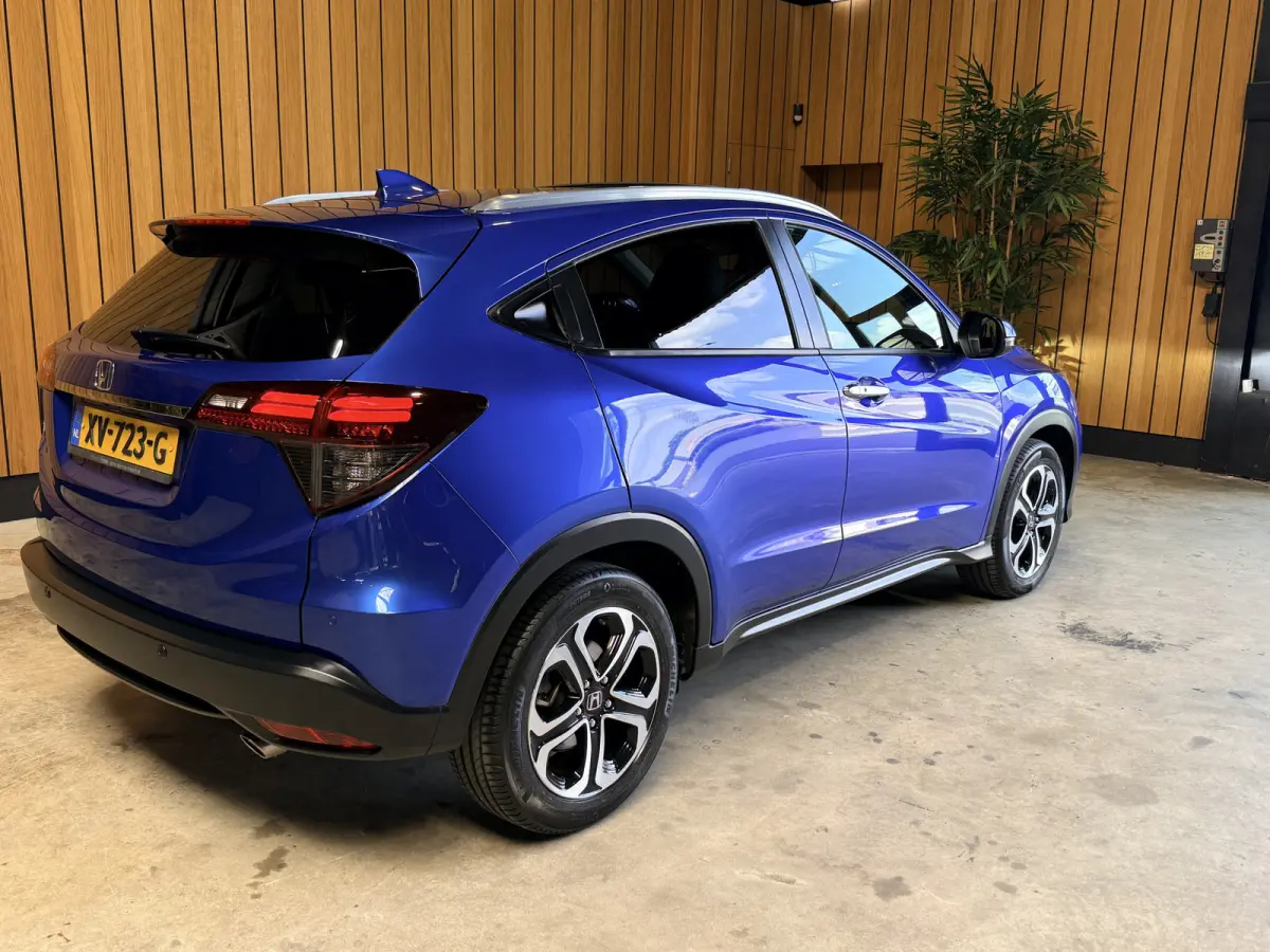 1.5 i-VTEC Executive Automaat. Pano. Camera. Nav. Trekhaak. Van eerste eigenaar met NAP.