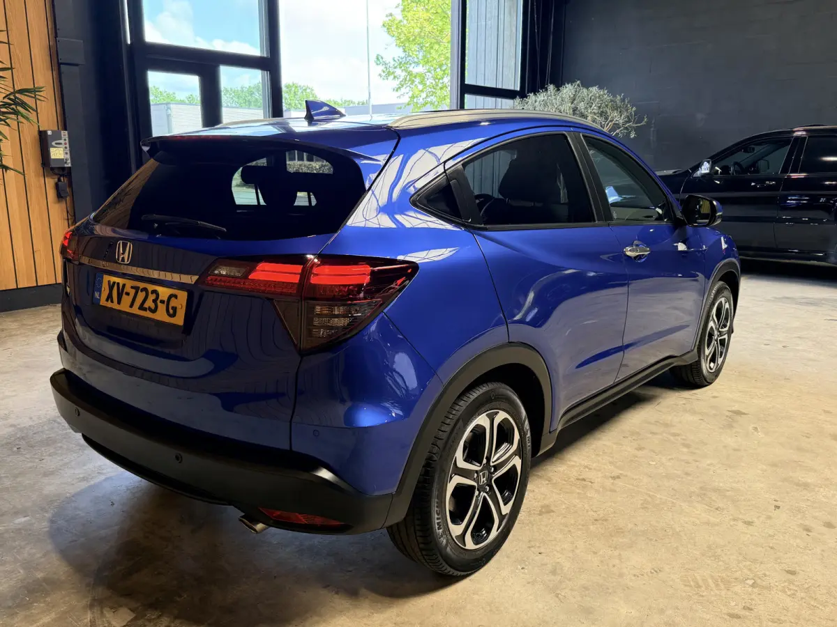 1.5 i-VTEC Executive Automaat. Pano. Camera. Nav. Trekhaak. Van eerste eigenaar met NAP.