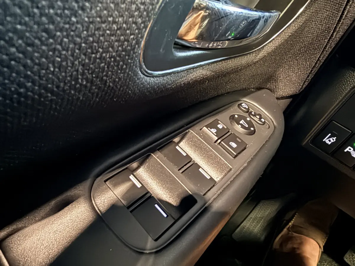 1.5 i-VTEC Executive Automaat. Pano. Camera. Nav. Trekhaak. Van eerste eigenaar met NAP.