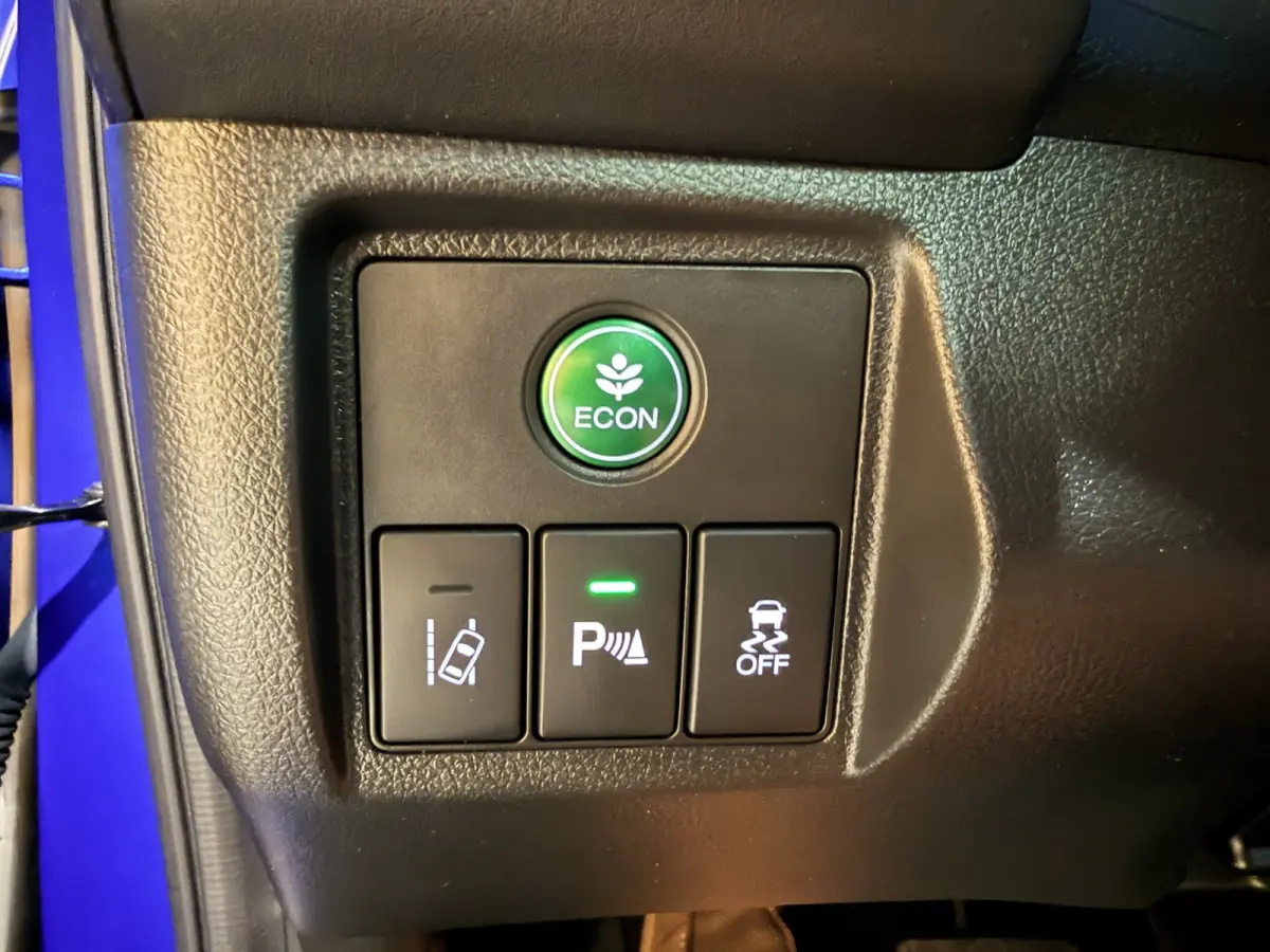 1.5 i-VTEC Executive Automaat. Pano. Camera. Nav. Trekhaak. Van eerste eigenaar met NAP.