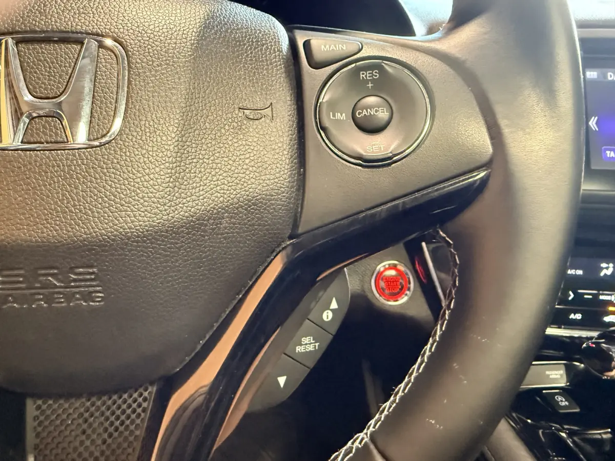 1.5 i-VTEC Executive Automaat. Pano. Camera. Nav. Trekhaak. Van eerste eigenaar met NAP.