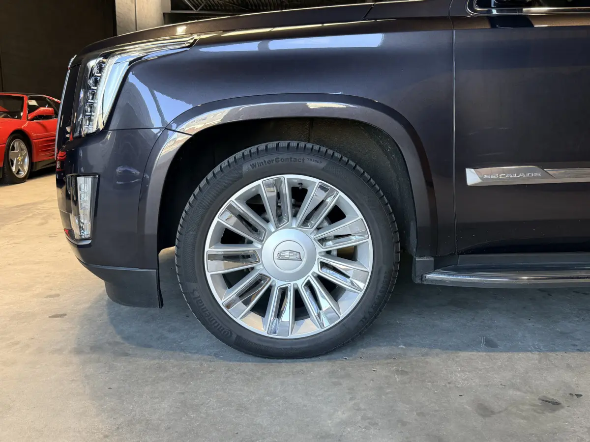6.2 V8 Platinum ESV Verlengde uitvoering met 8 zitplaatsen !! Europese auto