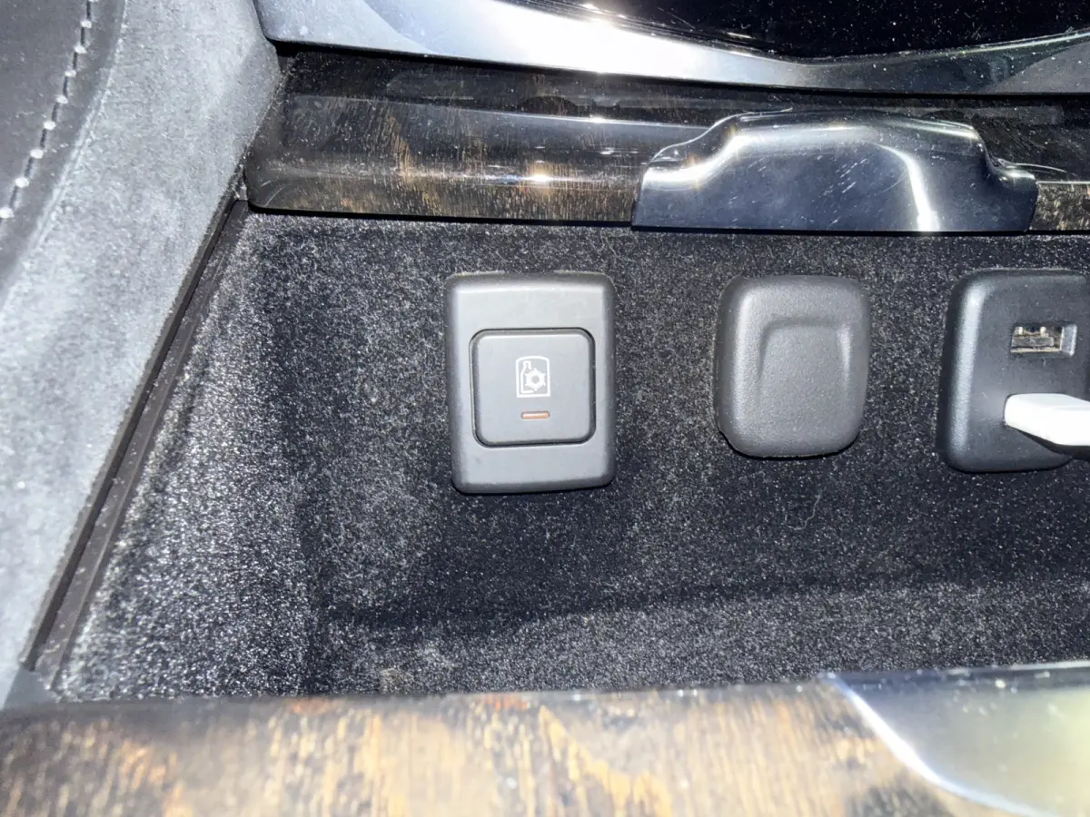 6.2 V8 Platinum ESV Verlengde uitvoering met 8 zitplaatsen !! Europese auto