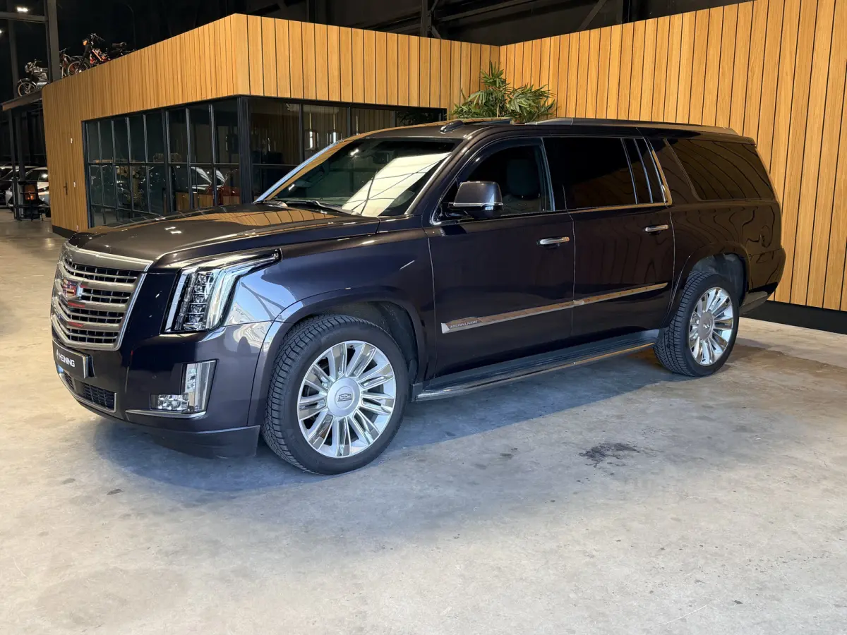6.2 V8 Platinum ESV Verlengde uitvoering met 8 zitplaatsen !! Europese auto