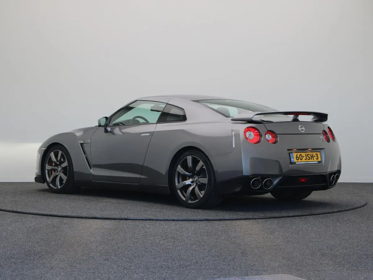 3.8 V6 | Unieke auto |  Origineel Nederlands | Slechts 29090km | Historie Aanwezig |