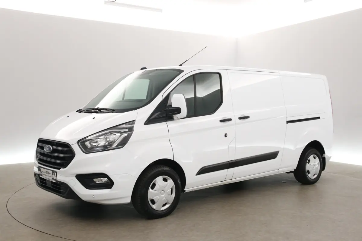 2.0 TDCI L2H1 | Airco | Camera | Cruise | 3 Zits | Trekhaak | 2xSchuifdeur | Parkeersens.
