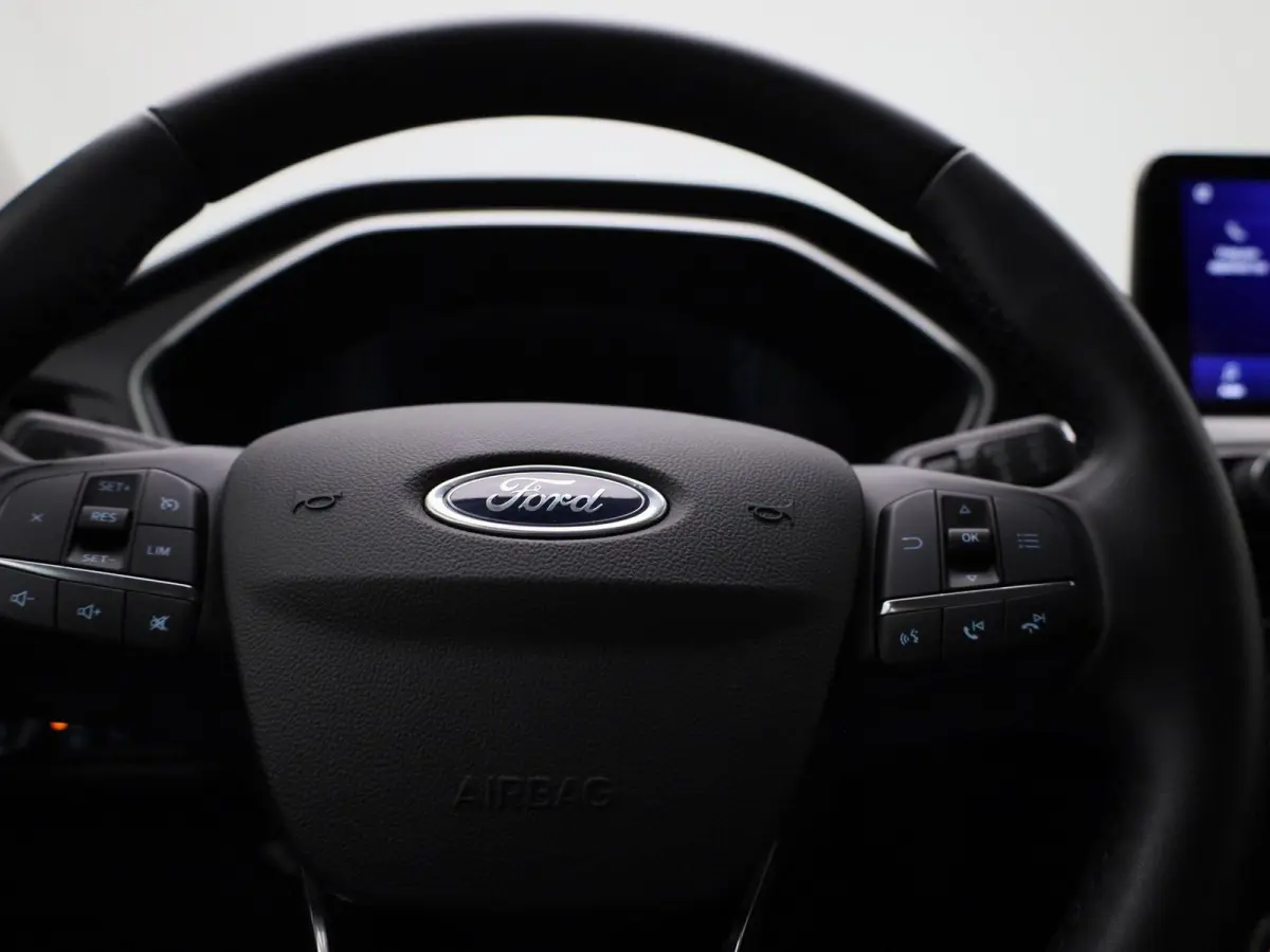 1.5 EcoBoost Trend | Airco | Cruise Control | Navigatie | PDC Voor En Achter |