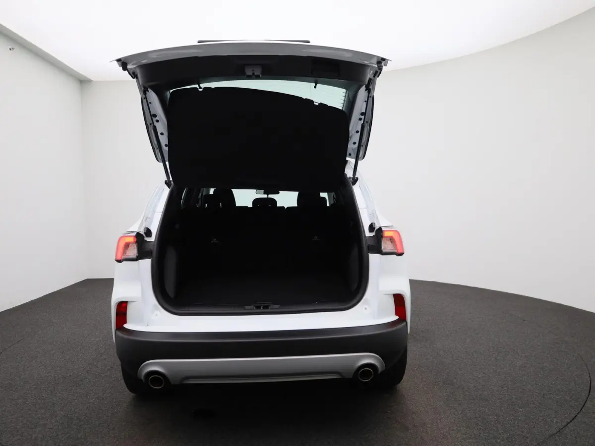 1.5 EcoBoost Trend | Airco | Cruise Control | Navigatie | PDC Voor En Achter |