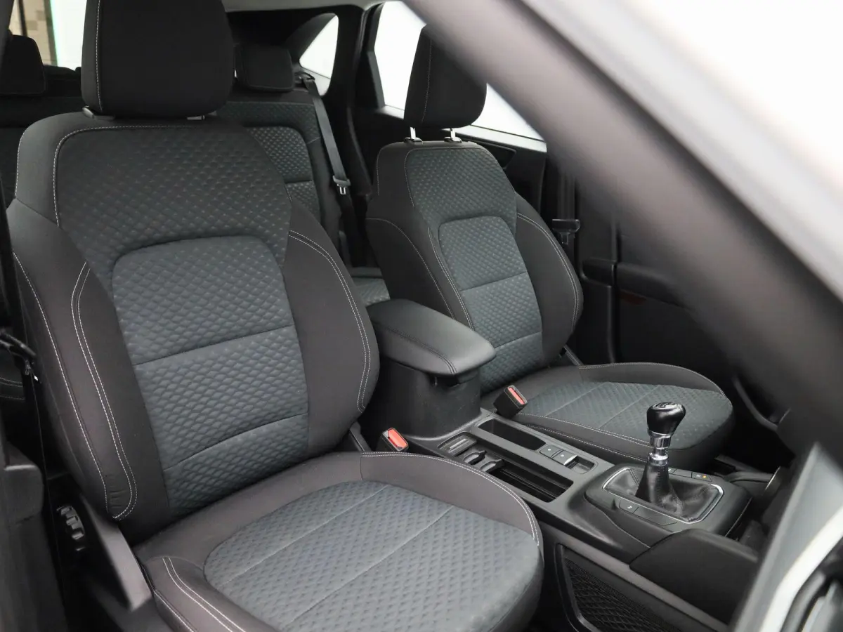 1.5 EcoBoost Trend | Airco | Cruise Control | Navigatie | PDC Voor En Achter |