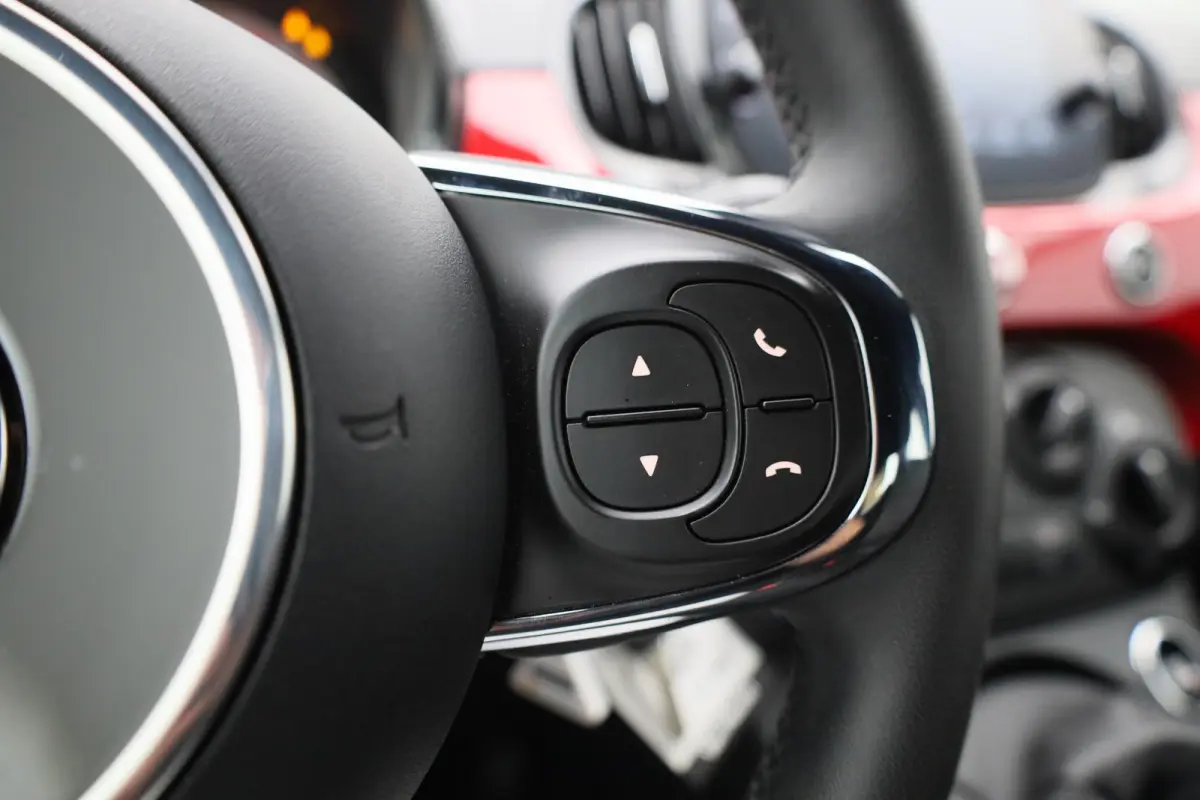 1.0 Hybrid | CRUISE CONTROL | AIRCO | ELEKTRISCHE RAMEN | MULTIFUNCTIONEEL STUURWIEL |