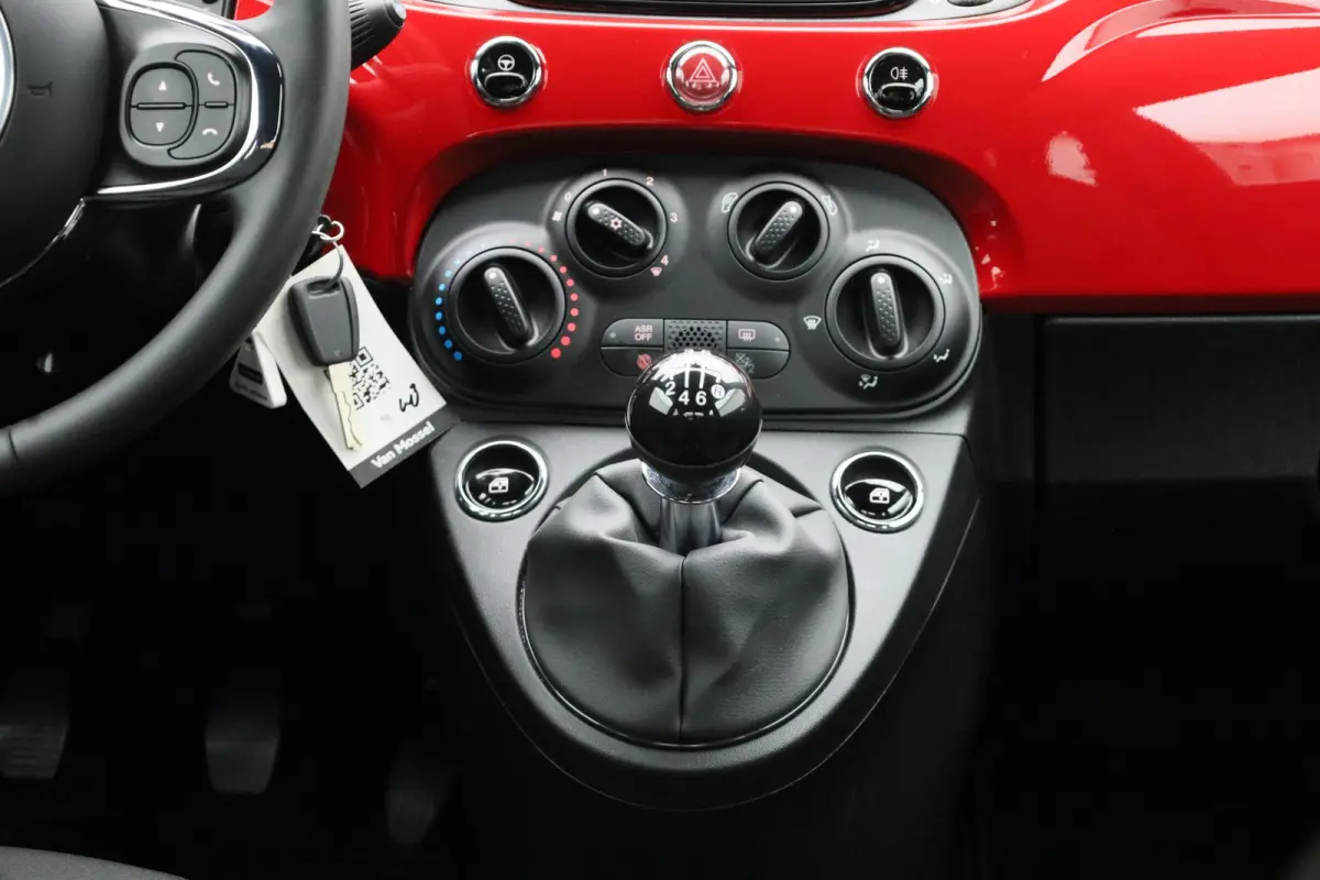 1.0 Hybrid | CRUISE CONTROL | AIRCO | ELEKTRISCHE RAMEN | MULTIFUNCTIONEEL STUURWIEL |