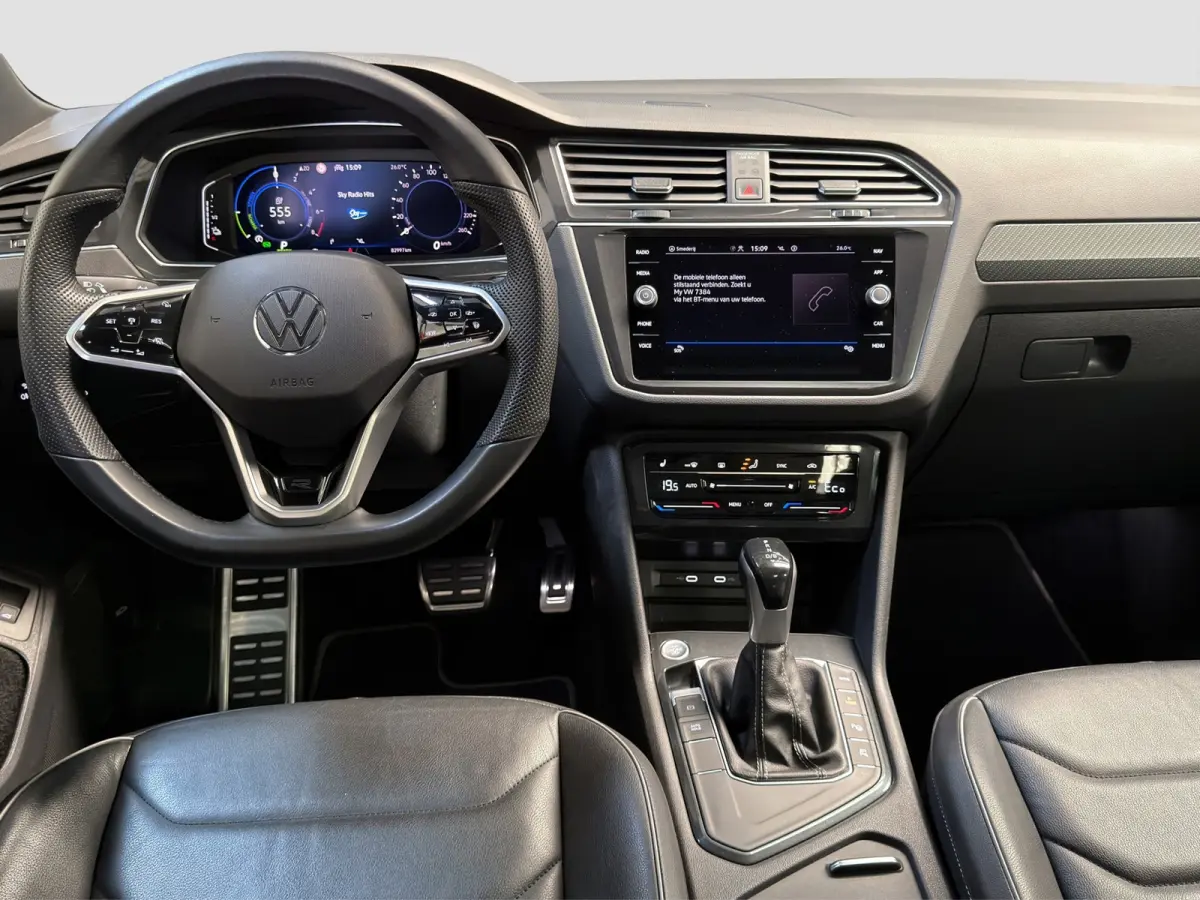 1.4 TSI e-H 245PK|R-Line|360°|IQ.|Pano|Memory|Leder|