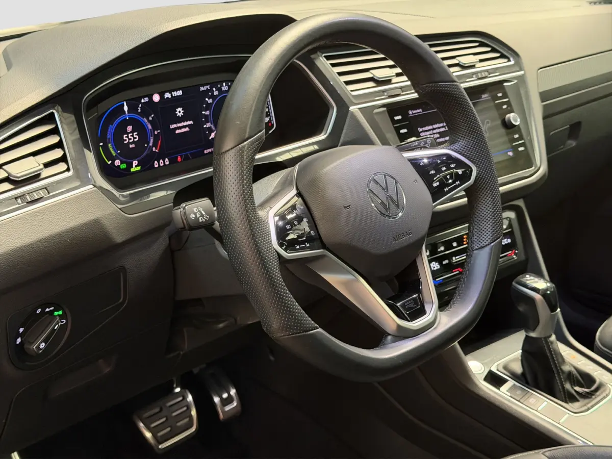 1.4 TSI e-H 245PK|R-Line|360°|IQ.|Pano|Memory|Leder|