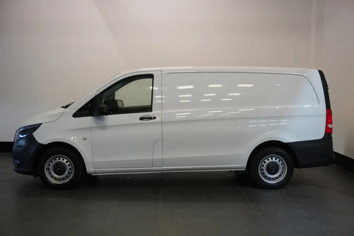 110 CDI Lang EURO 6 - Airco - Cruise - Trekhaak - €15.900,- Excl.