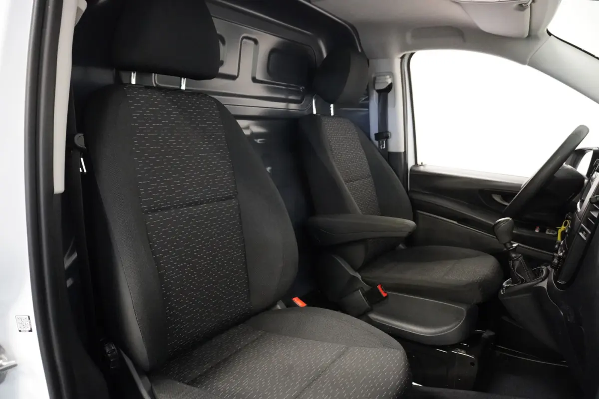 110 CDI Lang EURO 6 - Airco - Cruise - Trekhaak - €15.900,- Excl.