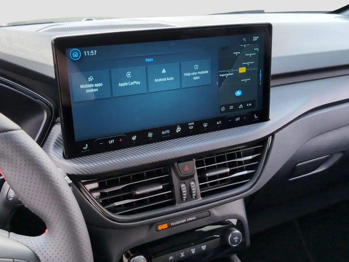 2.5 PHEV ST-Line | Achterbank verwarmd | Achteruitrijcamera | All weather banden