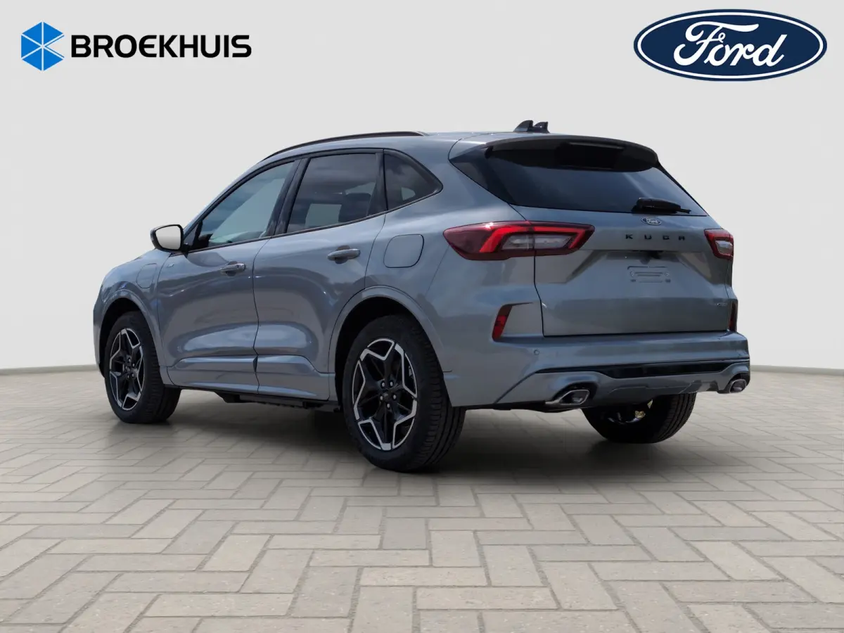 2.5 PHEV ST-Line | Achterbank verwarmd | Achteruitrijcamera | All weather banden