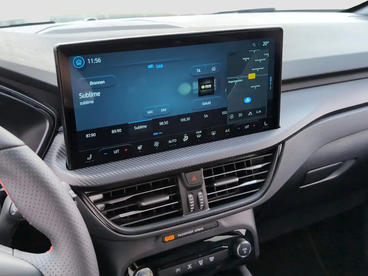 2.5 PHEV ST-Line | Achterbank verwarmd | Achteruitrijcamera | All weather banden