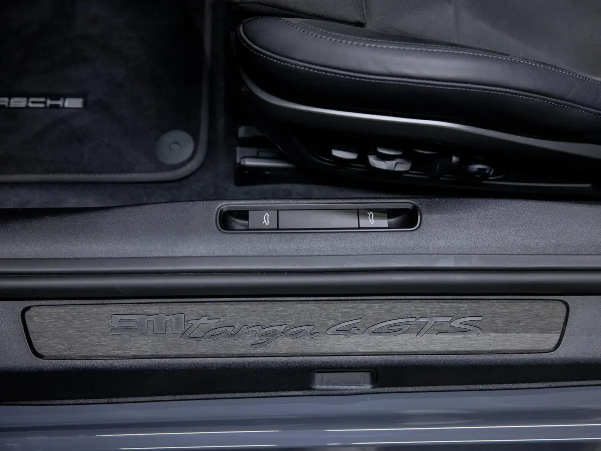 3.6 T-Hybrid 4 GTS | Lift | PDCC | 360° | HD-Matrix | BOSE | ACC | 18-weg |