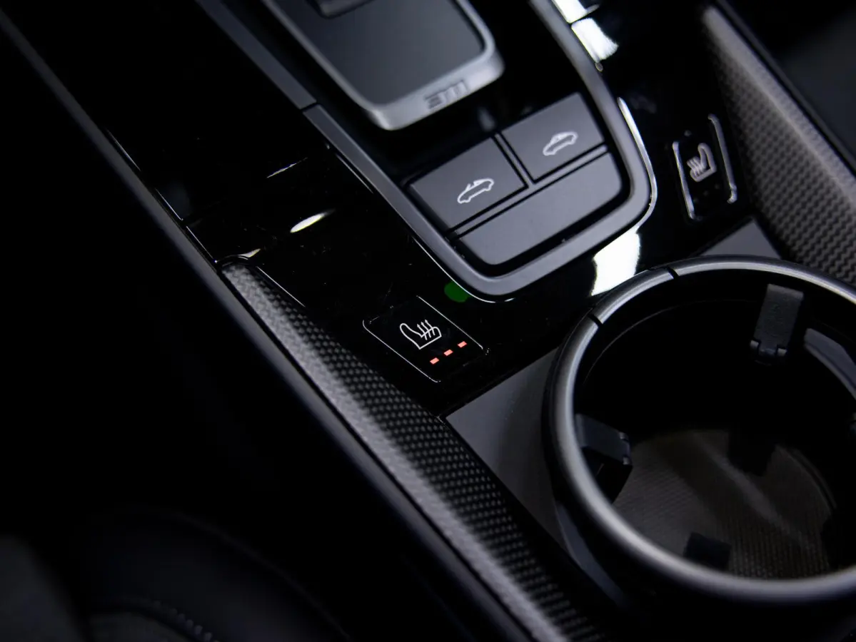 3.6 T-Hybrid 4 GTS | Lift | PDCC | 360° | HD-Matrix | BOSE | ACC | 18-weg |