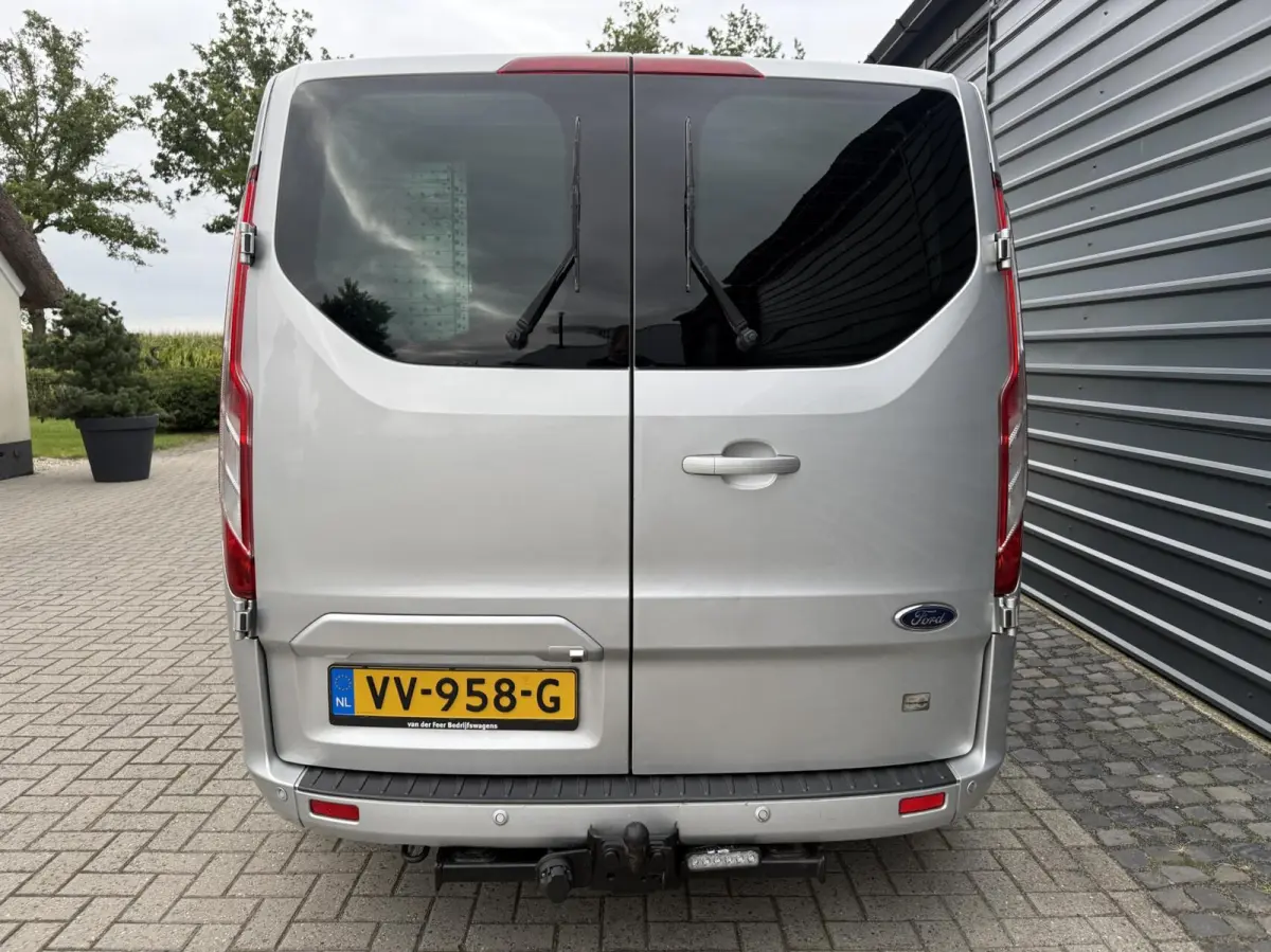330 2.2 TDCI L2H1 Limited Dub.Cab.Leer,Camera