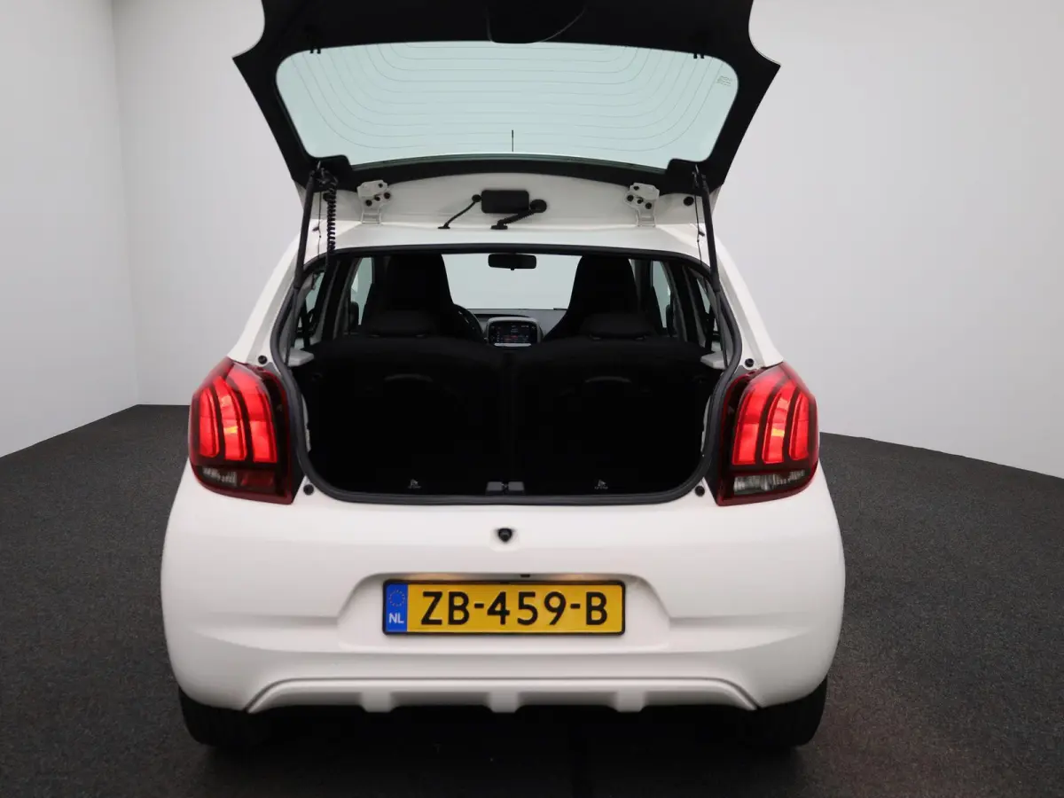 1.0 e-VTi Active l Airco l Carplay