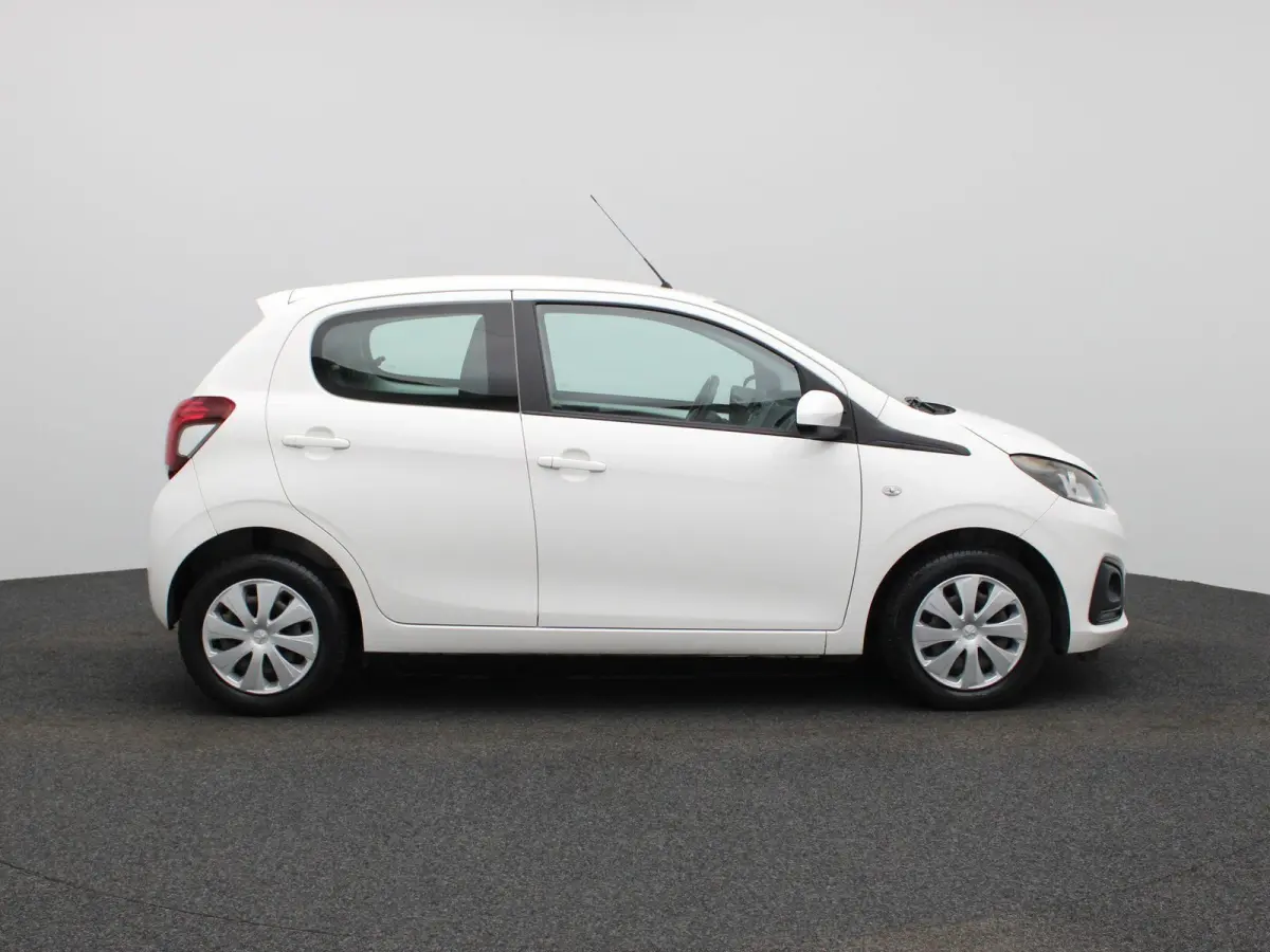1.0 e-VTi Active l Airco l Carplay