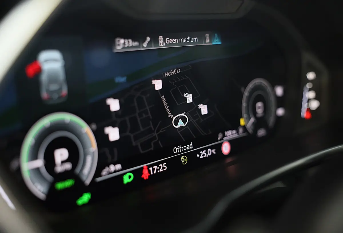 45 TFSI e RSQ3 Look / Camera / Cc / Lane Assist / Digital Cockpit / S Line Zetels / Open Panoramadak / Pdc / Matrix / 19 I
