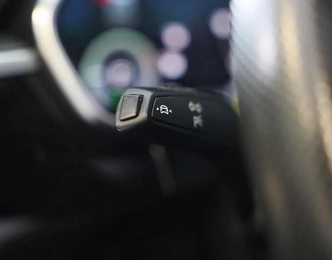 45 TFSI e RSQ3 Look / Camera / Cc / Lane Assist / Digital Cockpit / S Line Zetels / Open Panoramadak / Pdc / Matrix / 19 I