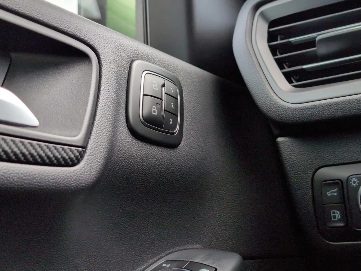 2.5 PHEV ST-Line X | Achterbank verwarmd | All weather banden | Bang & Olufsen Sound System