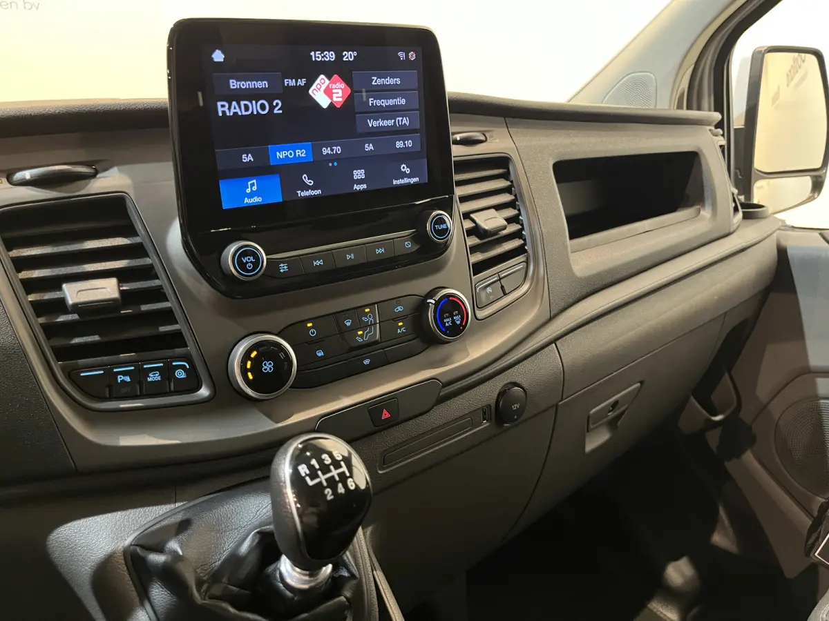 280 2.0 TDCI L1H1 Trend 130 PK / Euro 6 / Airco / CarPlay / Cruise Control / Camera / 3-Zits / 62.500 KM !!