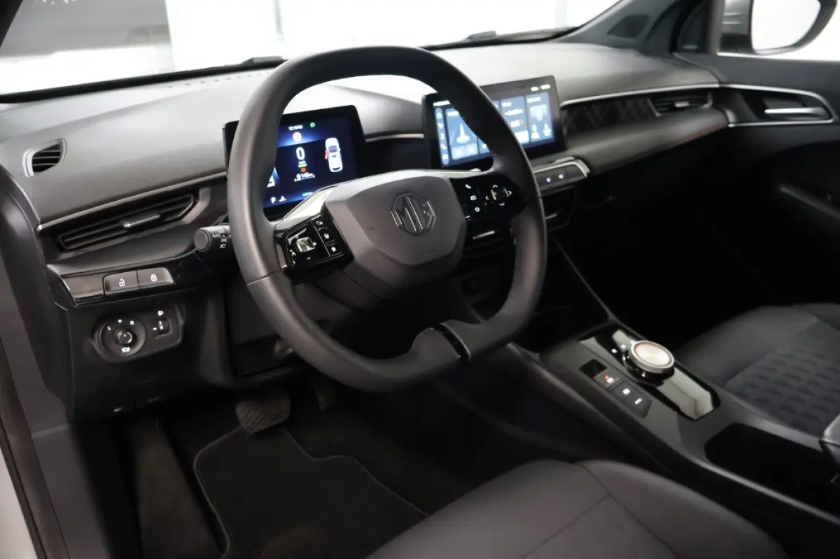 1.5 Hybrid+ Luxury