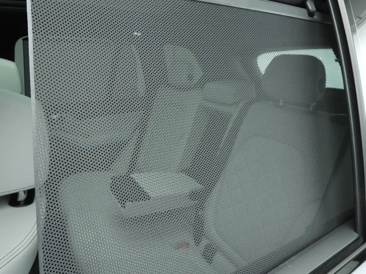 xDrive50e | M-Sportpakket | LED | HUD | Active cruise | Trekhaak | Panoramadak | Comfortzetels | DAB | Harman-kardon sound | Alu 21 inch