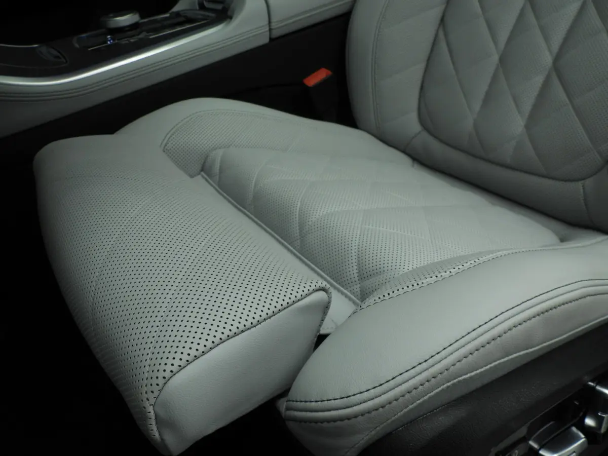 xDrive50e | M-Sportpakket | LED | HUD | Active cruise | Trekhaak | Panoramadak | Comfortzetels | DAB | Harman-kardon sound | Alu 21 inch