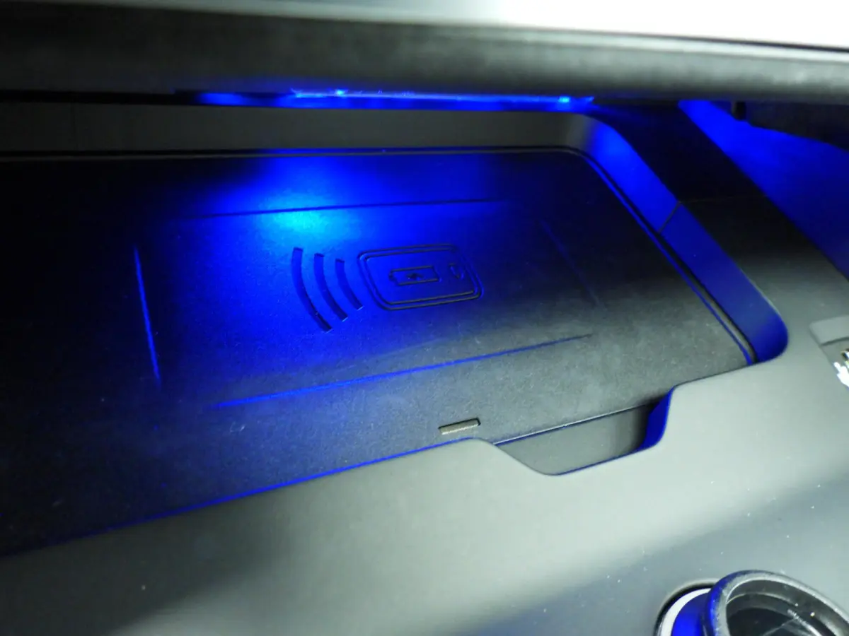 xDrive50e | M-Sportpakket | LED | HUD | Active cruise | Trekhaak | Panoramadak | Comfortzetels | DAB | Harman-kardon sound | Alu 21 inch