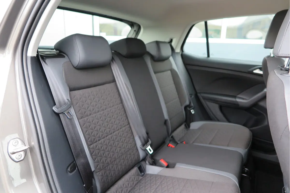 1.0 TSI 110pk DSG Style, Led, Virtual Cockpit, Navigatie, Stoelverwarming, DAB+ ,Carplay ,etc .