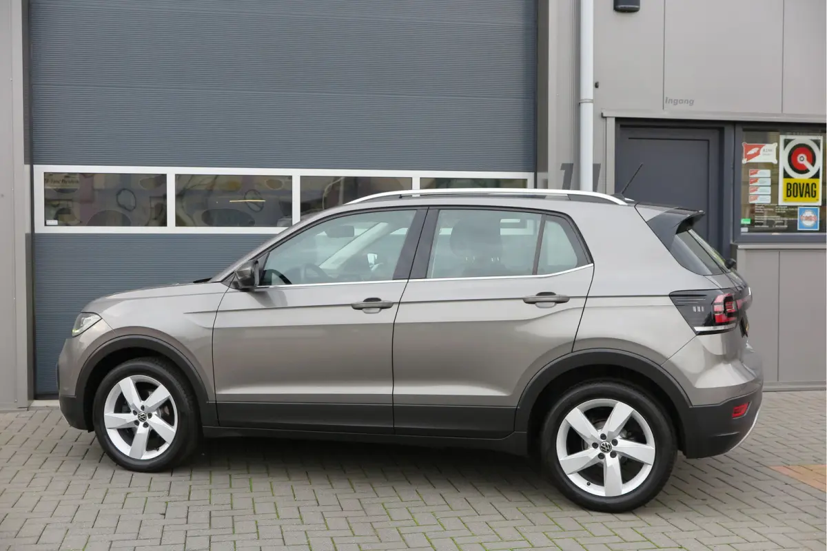 1.0 TSI 110pk DSG Style, Led, Virtual Cockpit, Navigatie, Stoelverwarming, DAB+ ,Carplay ,etc .