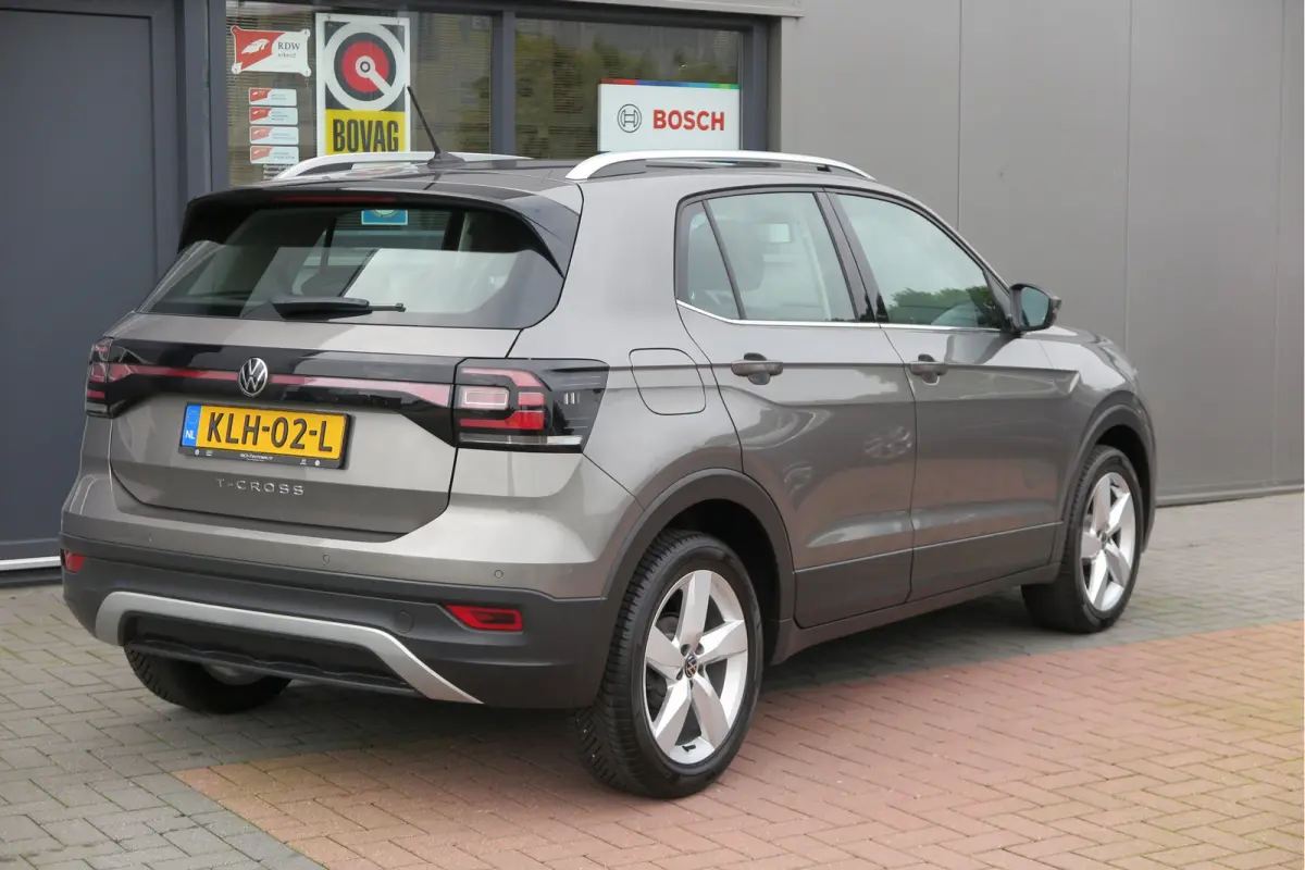 1.0 TSI 110pk DSG Style, Led, Virtual Cockpit, Navigatie, Stoelverwarming, DAB+ ,Carplay ,etc .