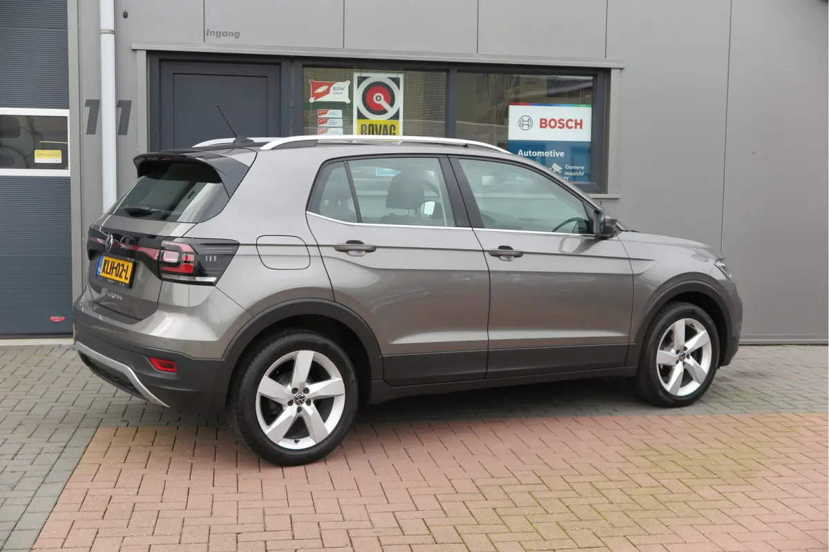 1.0 TSI 110pk DSG Style, Led, Virtual Cockpit, Navigatie, Stoelverwarming, DAB+ ,Carplay ,etc .